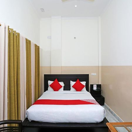 Oyo 19638 Hotel Jay Continental Алмора Екстериор снимка
