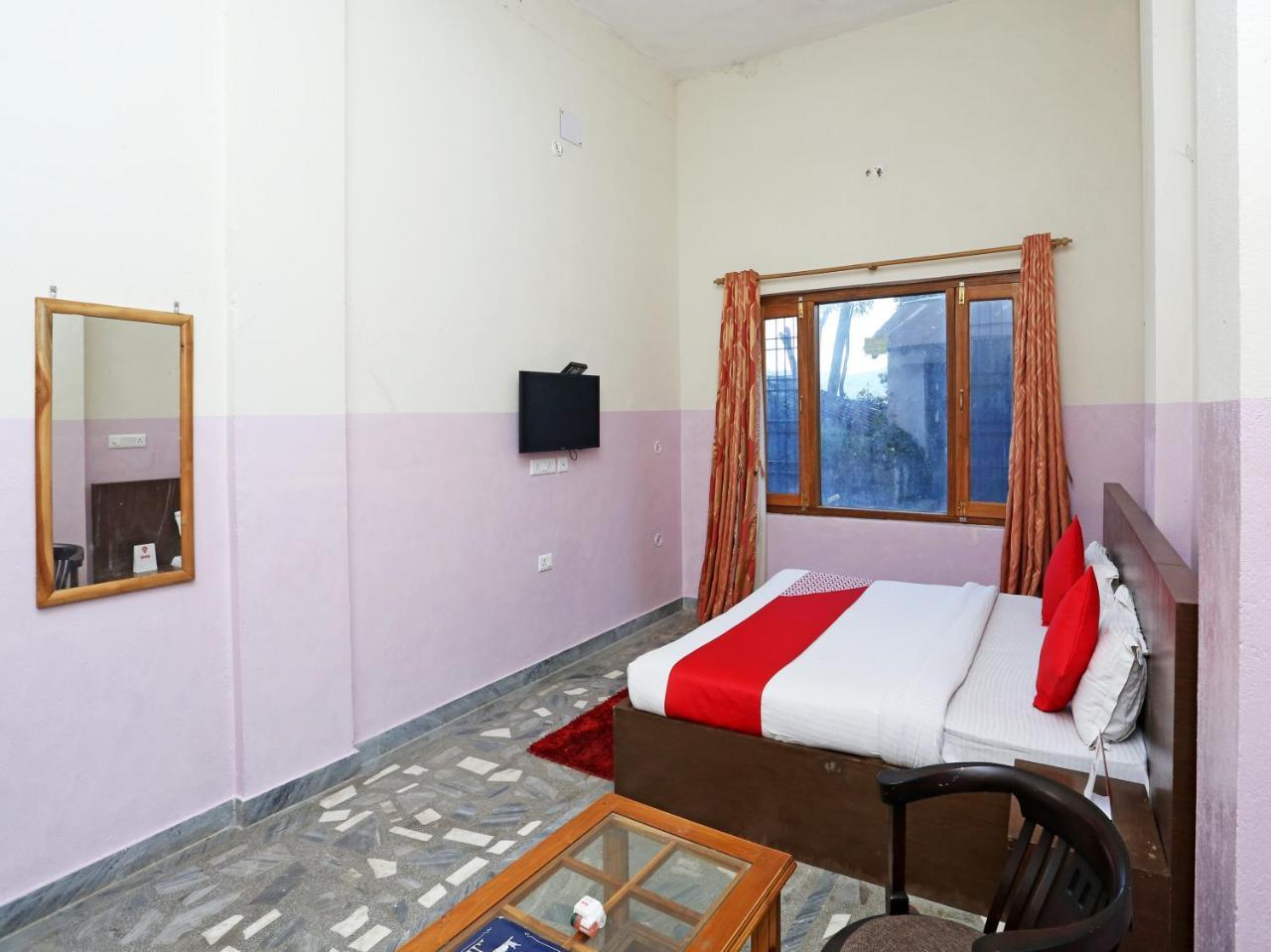 Oyo 19638 Hotel Jay Continental Алмора Екстериор снимка