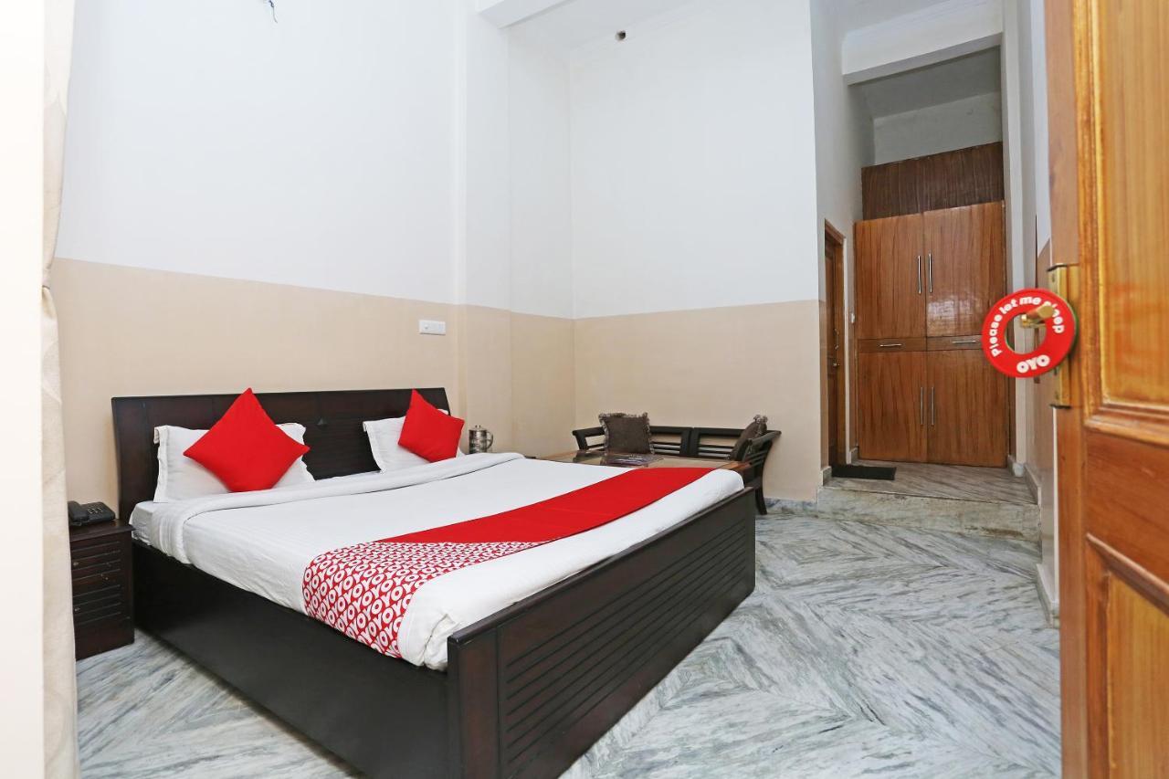 Oyo 19638 Hotel Jay Continental Алмора Екстериор снимка
