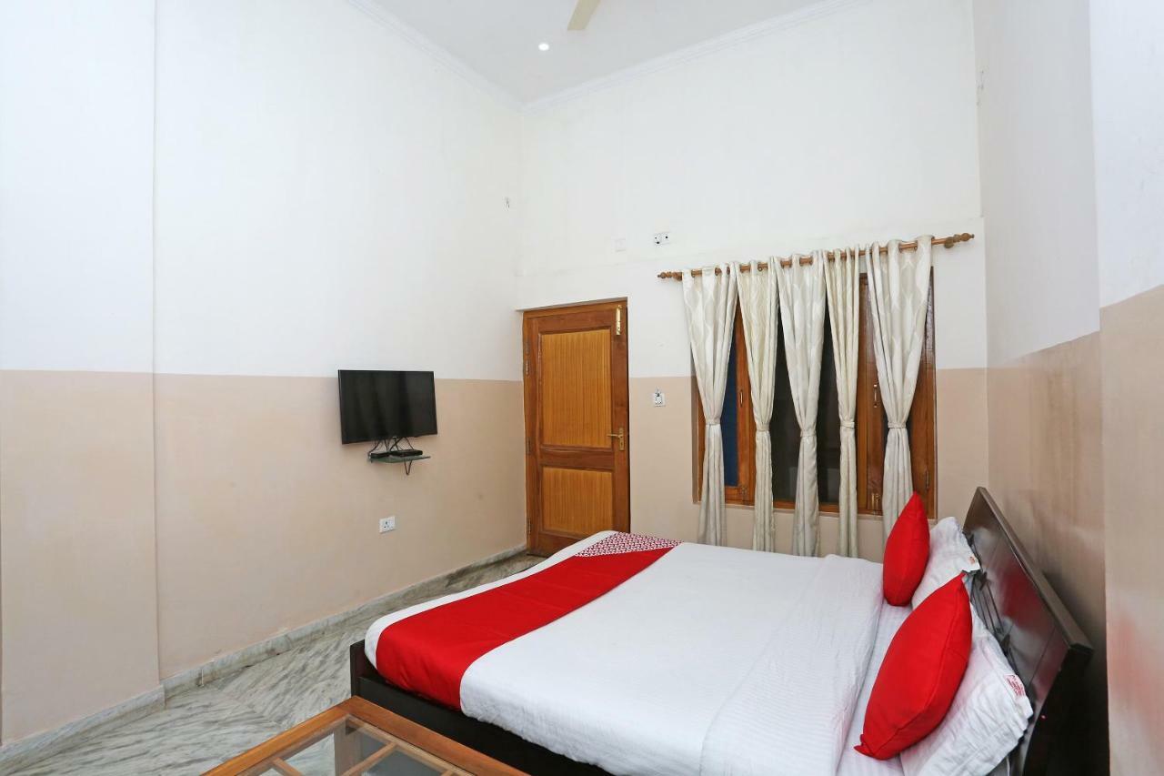 Oyo 19638 Hotel Jay Continental Алмора Екстериор снимка